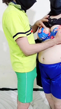 College Teacher Making Anal Love with Muslim Hotwife