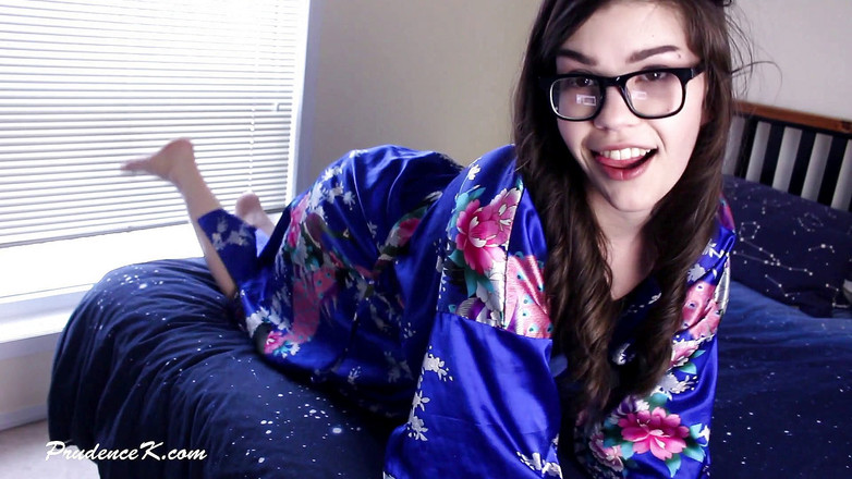 Prudence K Hairy & Shaving Fetish: Masturbación en solitario: traje de baño fetiche hirsuto manos libres,...