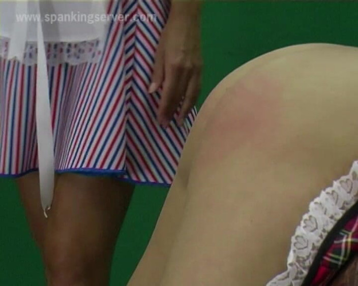 Spanking Server: Cynthia Strap Classic0813