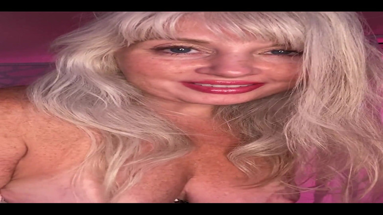 PaintedRose: 継母の恋人がキスをもらう