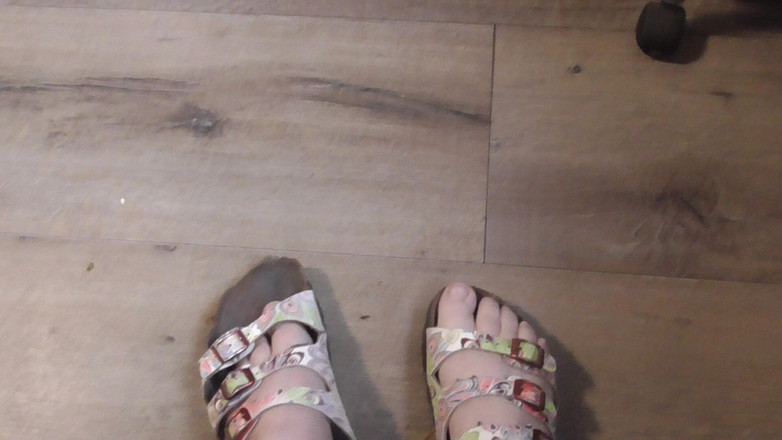 tammara big: Papucii Au Funcționat Cu Picioarele Mele