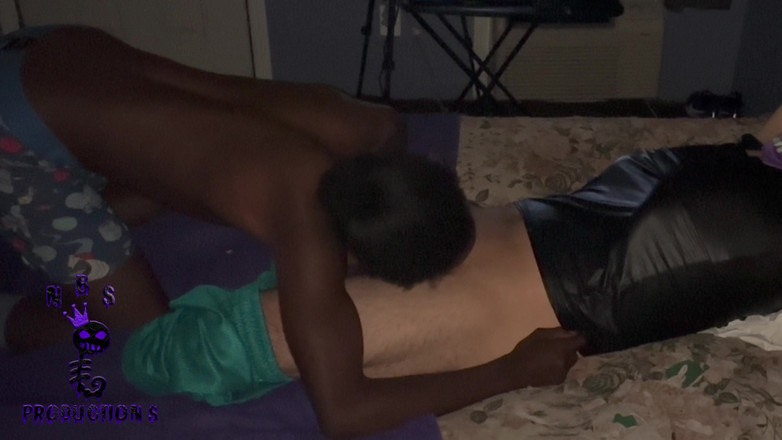 NB Topper: Avventure nere 48