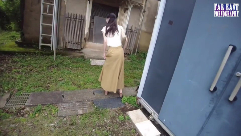 Far East pornography: 오픈 스카이 EP-2에서 따뜻한 에센시를 맛보는 갈망하는 싱글맘과 함께하는 우아한 걸프의 밤