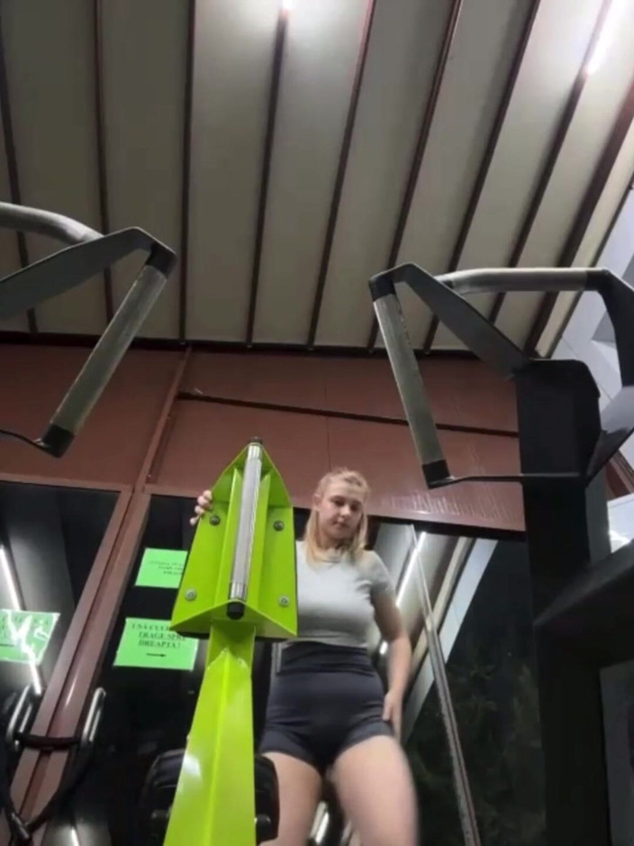 JuiceLussie: Workout with Hot BBW in Leggins