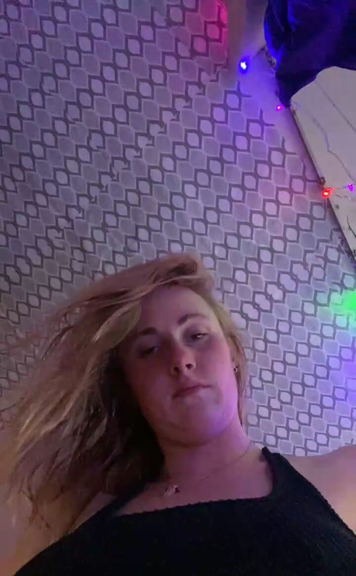 April Sparx: Stream begann schnell und spaß