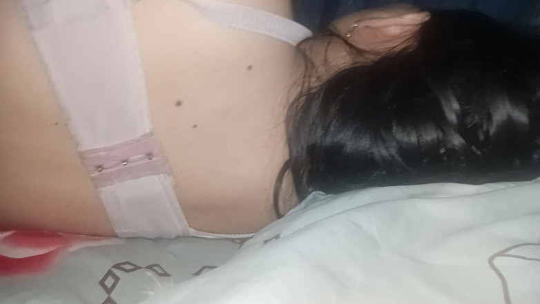 Famly sex: Mă bucur de corpul frumos al vecinului meu prin curul...