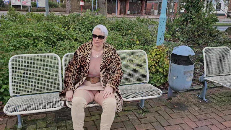 UserBitch1: In the Middle of the City