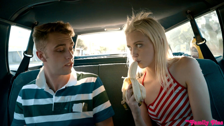 My family pies: Jizzwold Family Vacation Part 1 - S3:e6