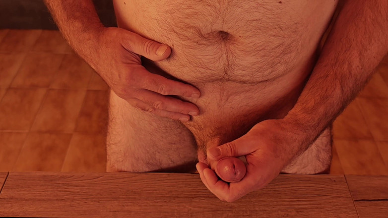 Cicci77: Cicci77, zevk anlarında Pedro'yu nasıl yönettiğini açıklıyor. Dur, kuru orgazmlar...