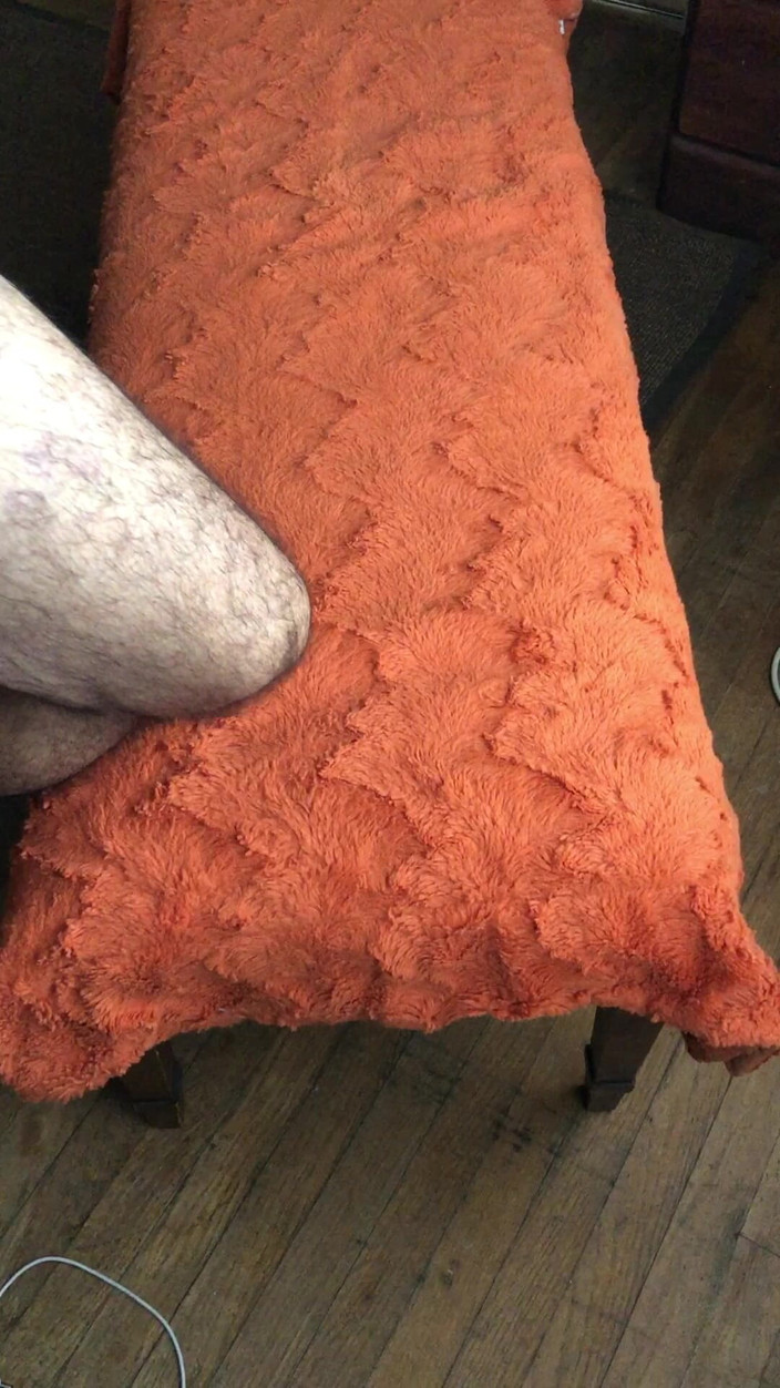 OhTrevor: Ohtrevor ayah tiri berbulu panas bangun untuk Bolero