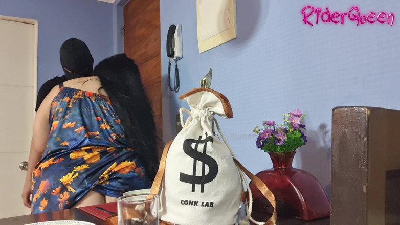 Riderqueen: Crooks Fucking at Piaceri 08 Fucking MILF Dining Room Table