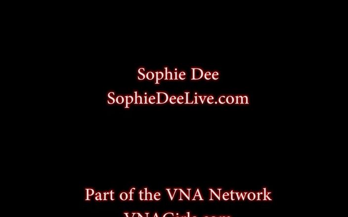 Sophie Dee: Bts 레즈 사진 촬영 소피 디와 사라 제이