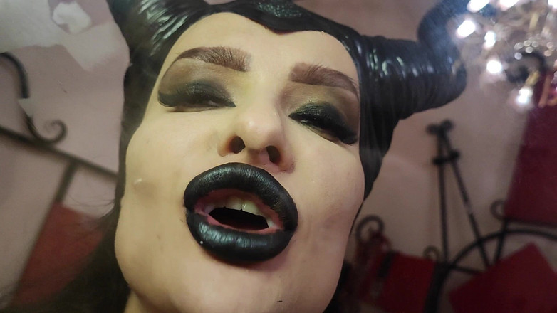 Princess18_: Žádostivý Succubus tě mesmerizuje