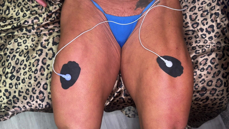 Kandylegsxxx: Muskelmanipuleringstimulering kontrollerar min kropp, du kontrollerar din kuk