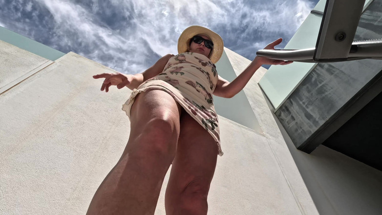 Emma Voyeur: JOI High Heels Worship Session
