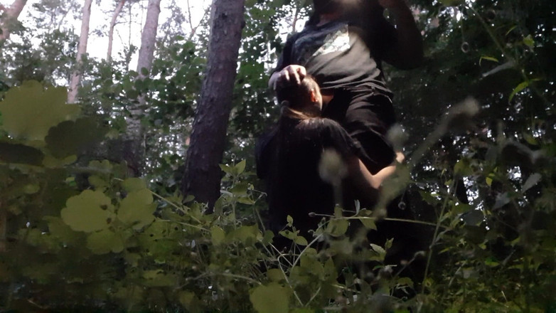 Lesbian-illusion: Saya mengongkek adik tiri saya di dalam mulut di dalam...