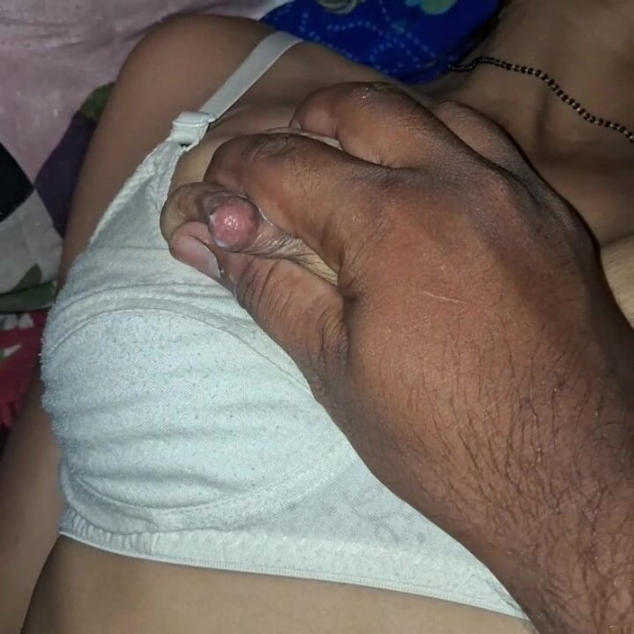 Wife1333time: 미어 파티 네 메리 Chut 라가드 라가드 카르 무헤 마자 디야