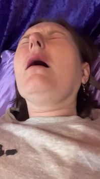 Queef Queen Brings You Her Super Noisy Pussy on the Almost Sfw Asmr Cracker