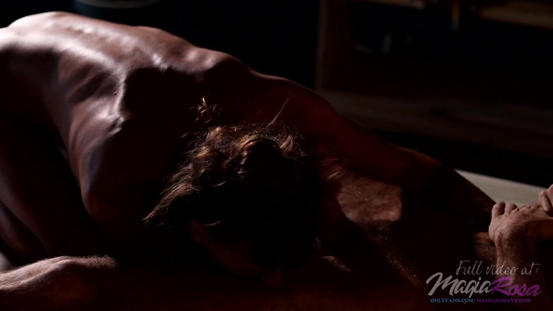 Magia Rosa: Rekaman seks asli - cewek sange ini lagi asik penuh gairah