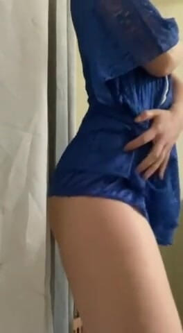 Fluffy bun: Horny student in blue