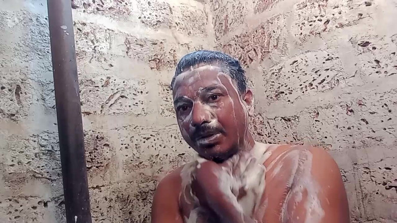 Rahul d: Banheiro - clima