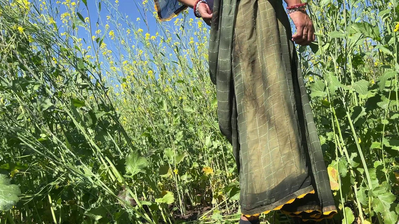 Ritu: Video lengkap adik tiri lagi asik sama abang tirinya di...