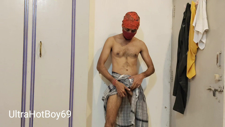 UltraHotBoy69: Feeling gut