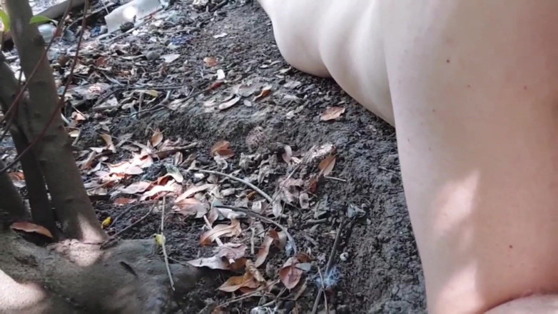 Kitty_Cross: Micul efeminat rău în public