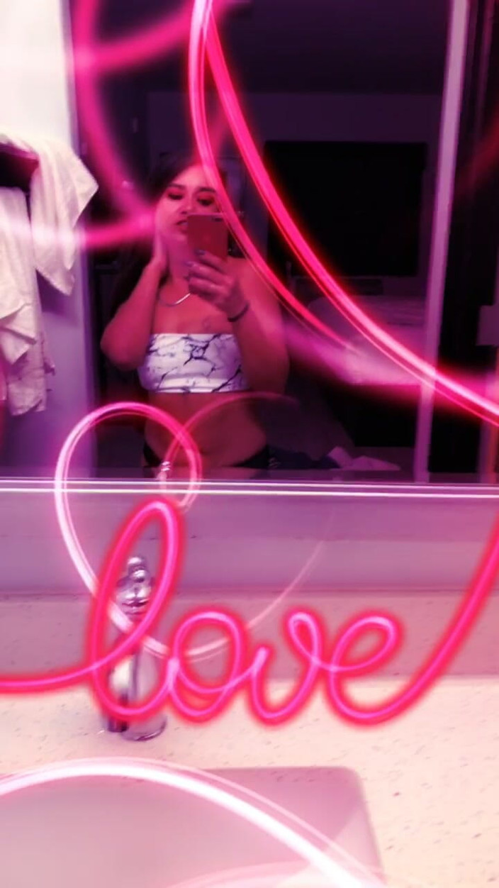 ToXxXiicBarbiie: You’re the High That I Was Chasing