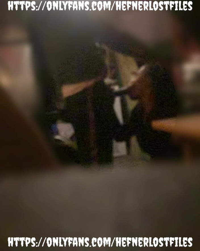 Jenko: Y o u n g thot bú cặc của tôi...