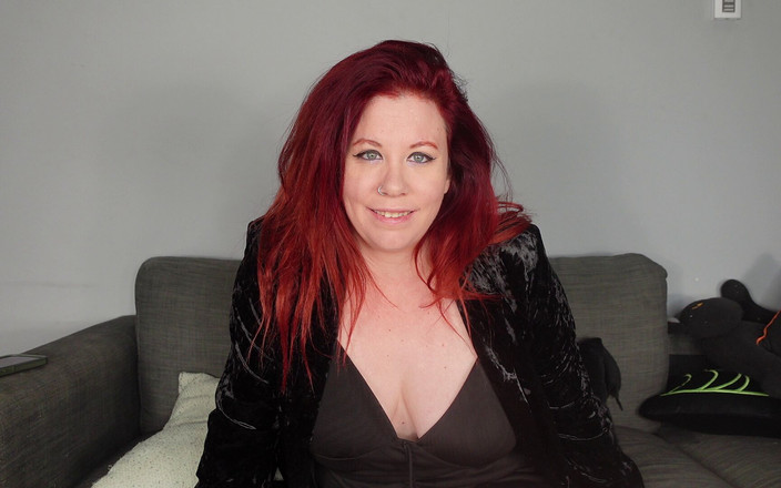 Deanna deadly: Il tuo anno più grasso di sempre! Pov grassa e...