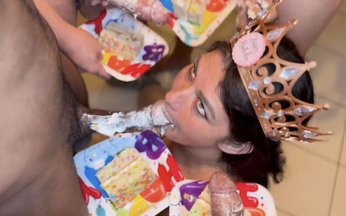 PsiloSiren: Safada milfs aniversário blow bang