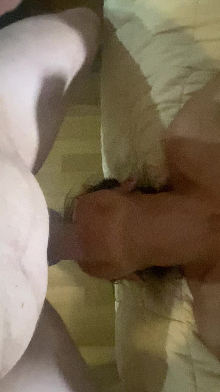 Asians do it better: Asian Deepthroath Bitch