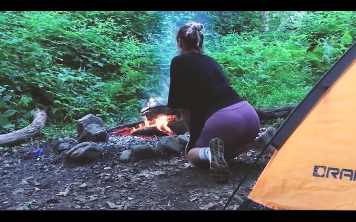 Good_view: Seks remaja di dalam hutan, dalam khayal. video sebenar
