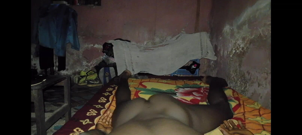 Masturbator emmy: Bobby Johnson, Lelaki Hitam Afrika Di Atasnya Lagi