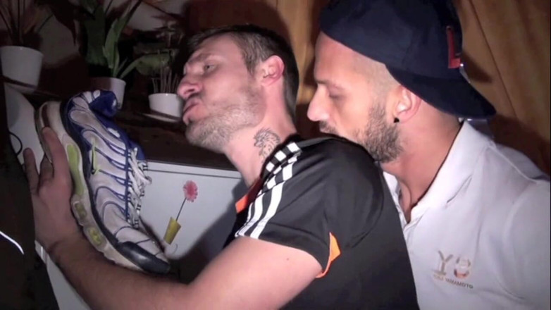 Crunch Boy: Straight fucked in massage room by Sunny