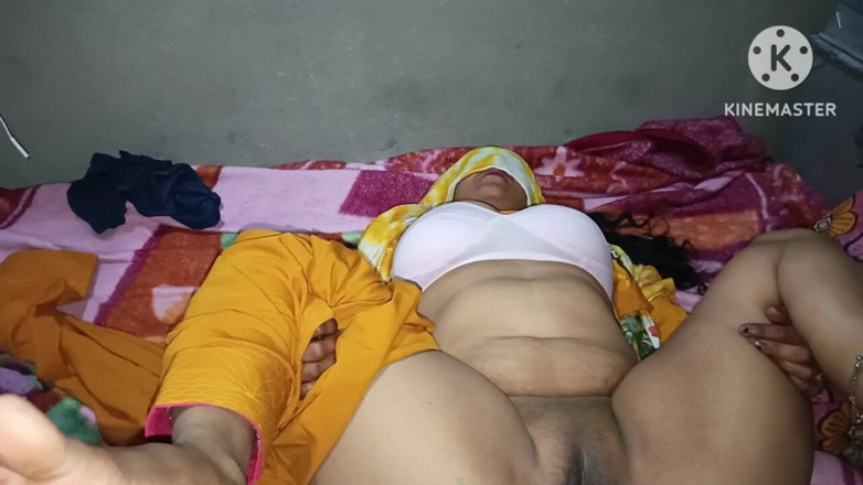 Savita5343: The Father-in-law Made the Daughter-in-law's Pussy Wet