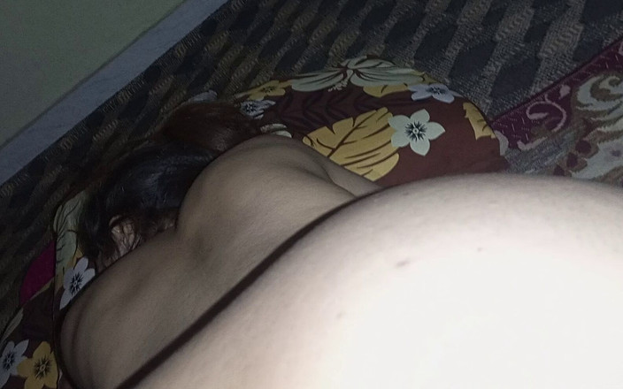 UnluckyDoll: Kouření na švagrově místě