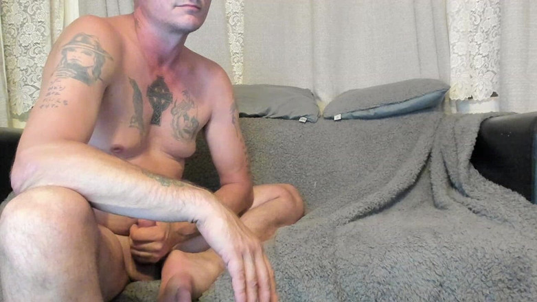 MrMrsNobody: What We Doing Part 1 with Our Boring Lives on Webcam