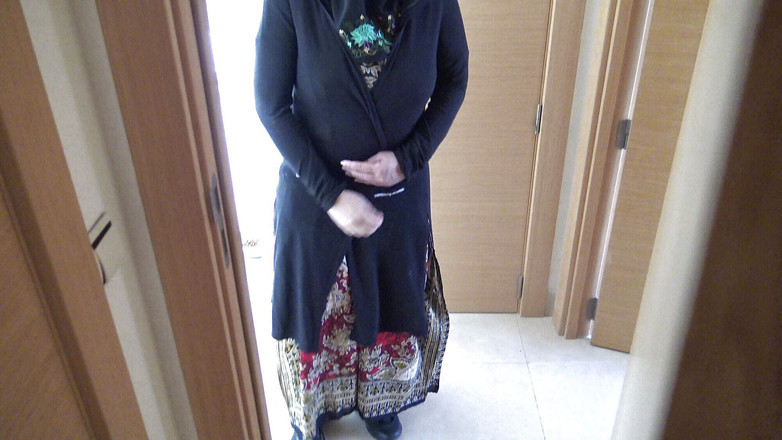 Souzan Halabi: Người đàn ông Đức ngạc nhiên bởi người phụ nữ Hồi giáo đội khăn...