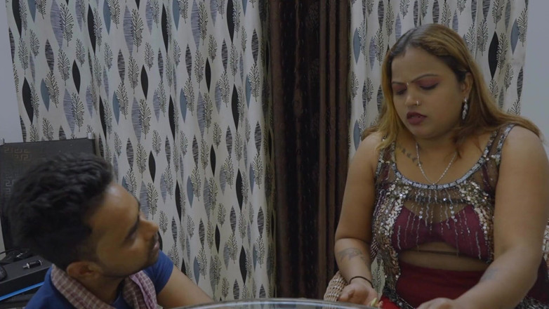 desigoldtv: Servant's Penis Started Leaking After Seeing Hot Madam