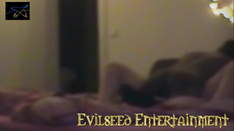 Evilseed Entertainment: Блондинка тінка отримує чорний член Wlucio Marave