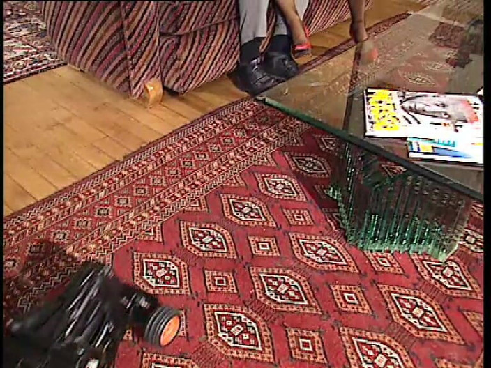 All you need to fuck: Jururawat nakal dengan tetek besar dikongkek pesakit di sofa - aksi...