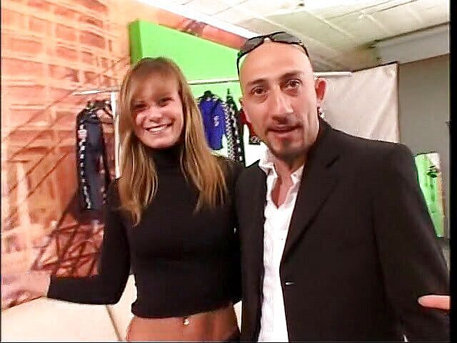 Xtime Network: 和一群饥渴少女的BTS