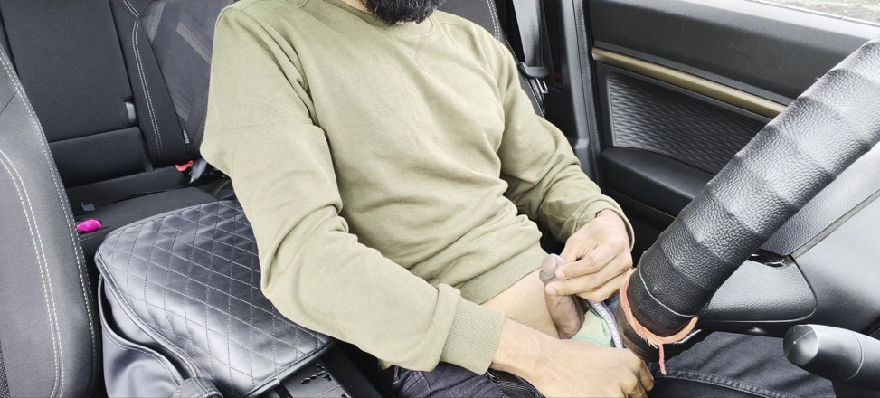 Ziya: I Caught My Driver Masturbating in Car Turns Into Ass...