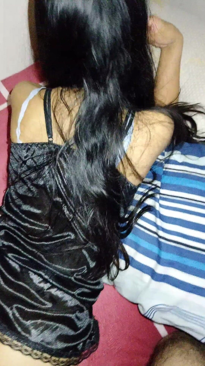 Paoloxxx93: Sexy Maid Seduces Boss, Asks for Raise Pleasing Boss