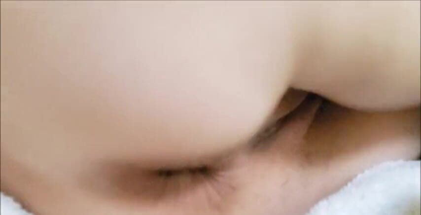 HottButtNasty: Я люблю подмигивать моим очко, чтобы большие члены пришли получить удовольствие. Не нужно даже жестко получать... просто положи свой большой