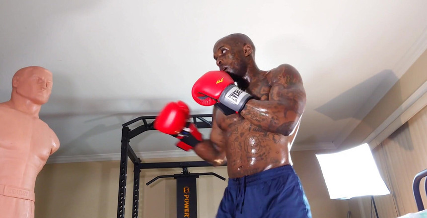 Hallelujah Johnson: Denge eğitimi programı geliştirirken boks egzersizi, güvenli ve ilerici bir...