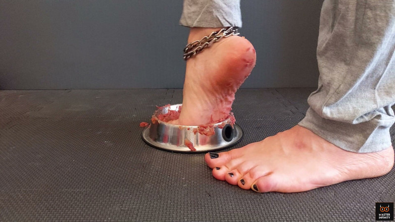 Master Infinity Dom: Canned Meat Under Feet