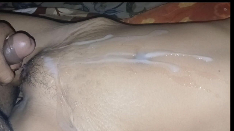 seema: Notte maggio le tette di bhabhi debye completo parte divertiti